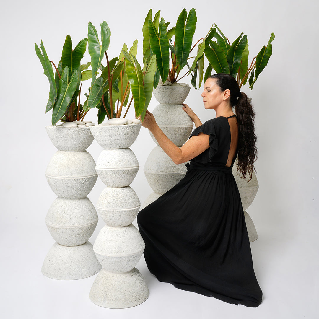 Totem Sculpture White 7 Philodendron Billietiae