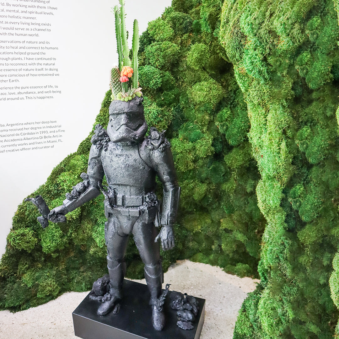 Julieta Teppa One of a Kind - Stormtrooper Statue Garden