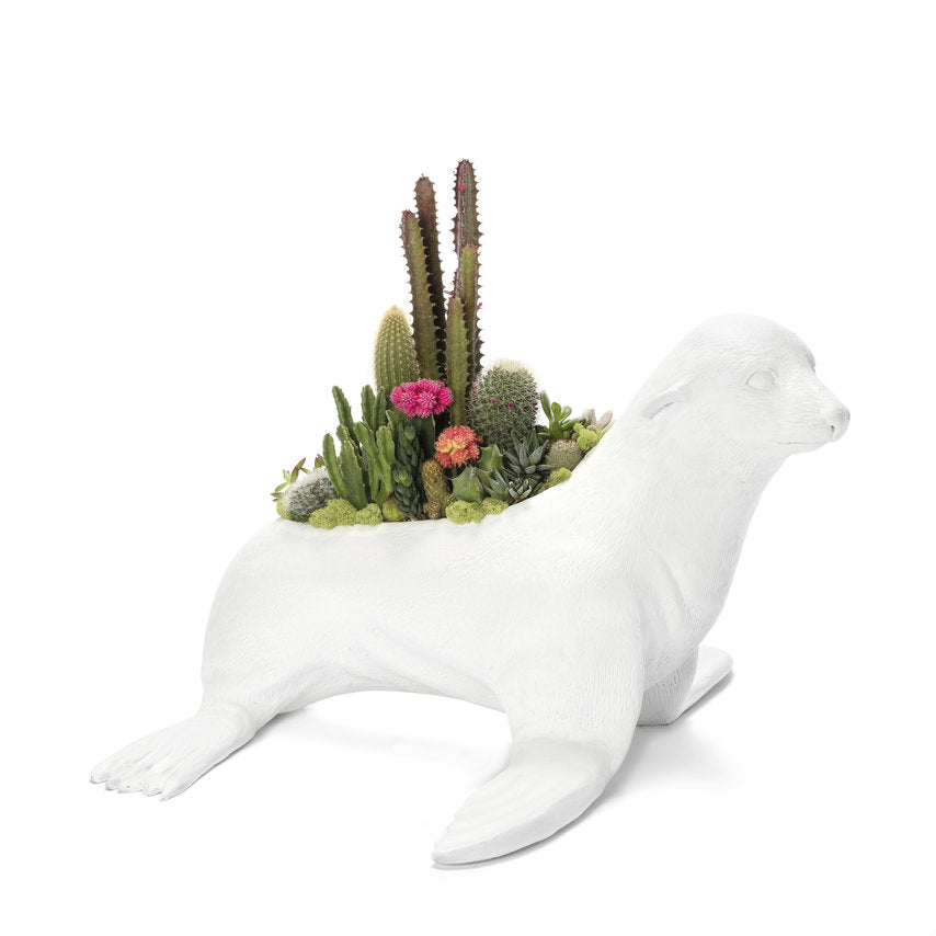 Garden Figurines: 4 Truly Unique Animal Sculptures